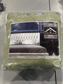 NOBLE HOUSE KING 300 THREAD COUNT SHEET SET - GREEN - Like New