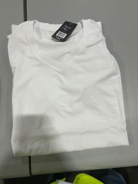 BLU ROCK LARGE WHITE SHORT SLEEVE T SHIRT - SIZE: MEN L - WHITE - Brand New