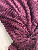 NOBLE HOME NOBLE HOUSE PLUM FLEECE BLANKET - PLUM PURPLE - Like New
