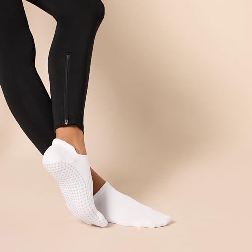Amazon Essentials Women's Athletic Grip Ankle Socks 4 Pairs 8-12 White - Like New
