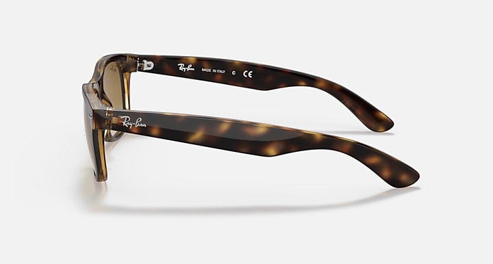 RAY BAN WAYFARER CLASSIC RB2132 POLISHED LIGHT BROWN GRADIENT LENSES - Like New