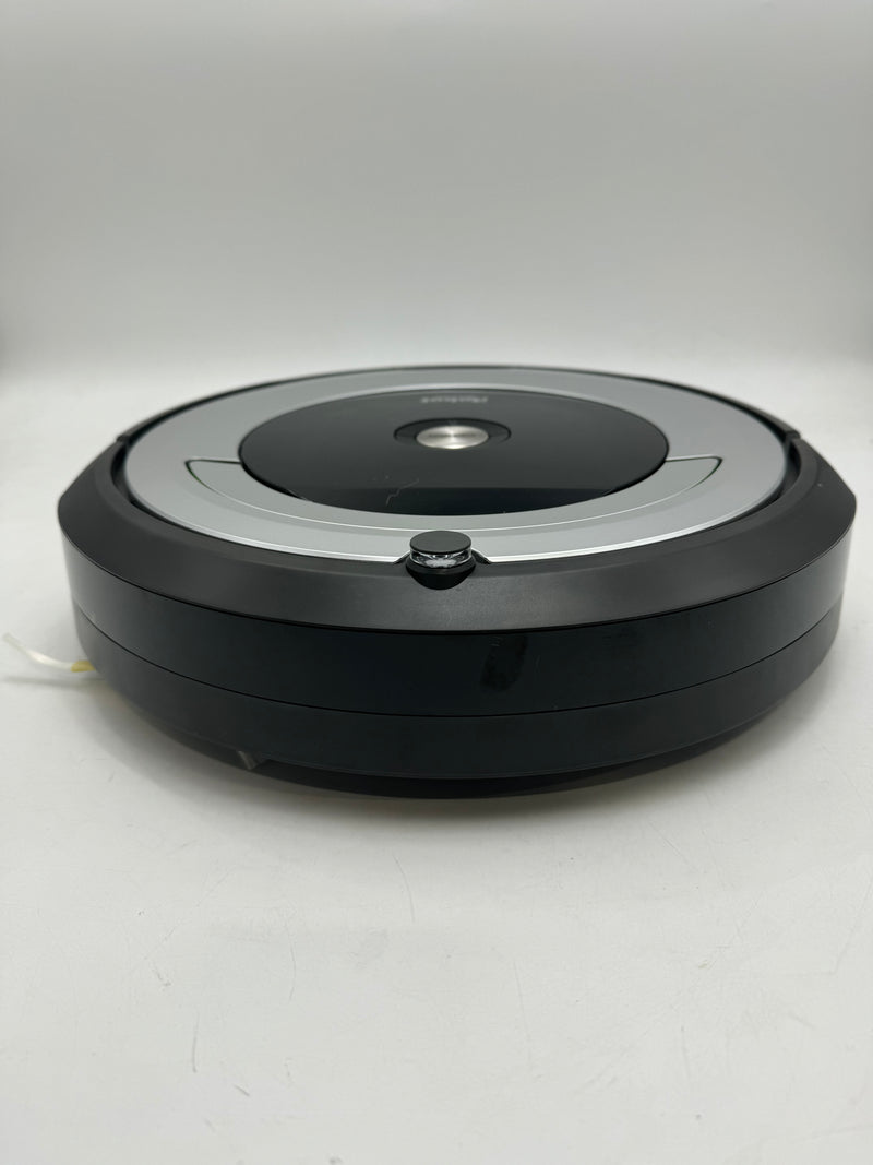 iRobot Roomba 690 Robot Vacuum-Wi-Fi Connectivity Works Alexa - - Scratch & Dent