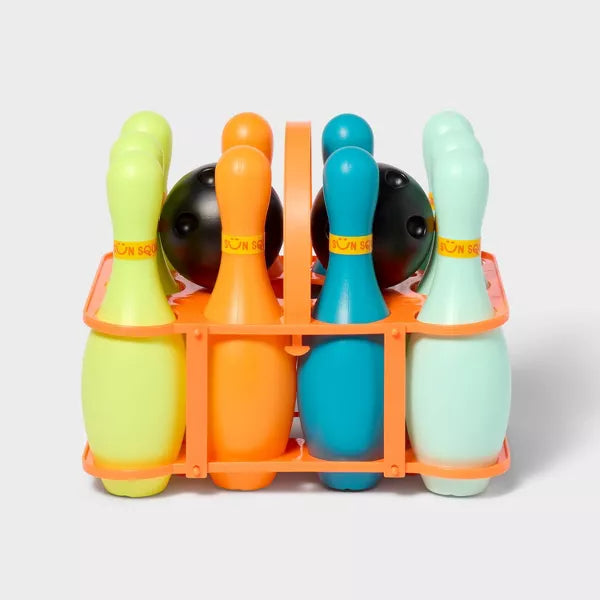 SUN SQUAD 13PC LAWN BOWLING SET - Like New