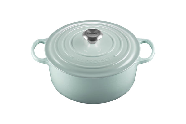 Le Creuset Enameled Cast Iron Signature Round Oven Lid, 5.5 Quart - Sea Salt - Like New
