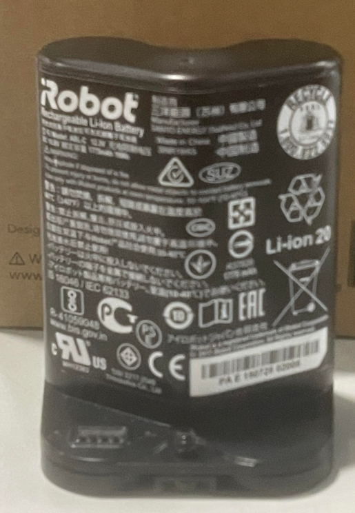 IROBOT ROOMBA AUTHENTIC REPLACEMENT PARTS BATTERY BRAAVA JET M6 - BLACK - Like New
