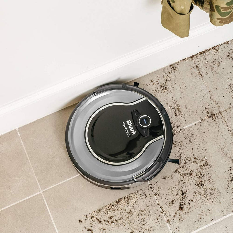 Shark Robotic Vacuum RV700_N - Silver (Top), Black - Like New