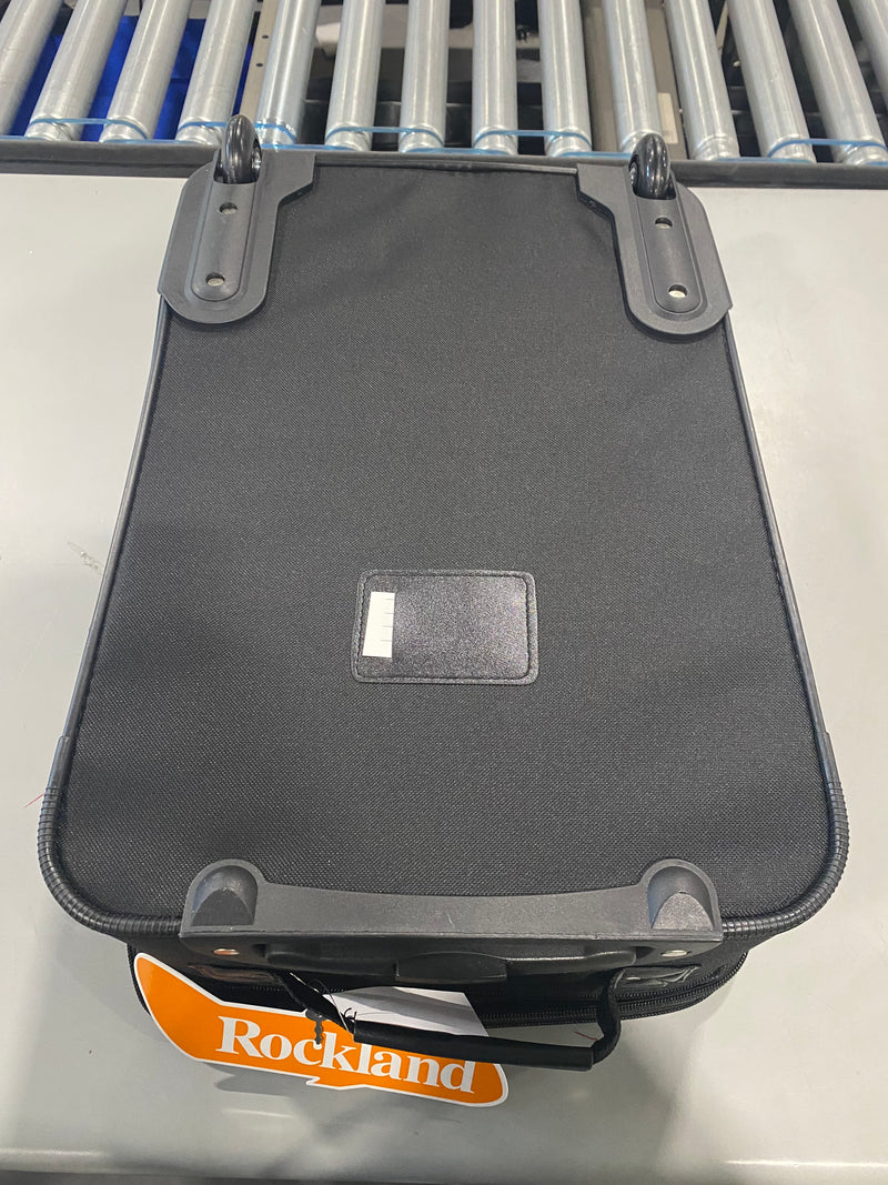 ROCKLAND 19 INCH FASHION SOFTSIDE UPRIGHT LUGGAGE EXPANDABLE - BLACK - Brand New