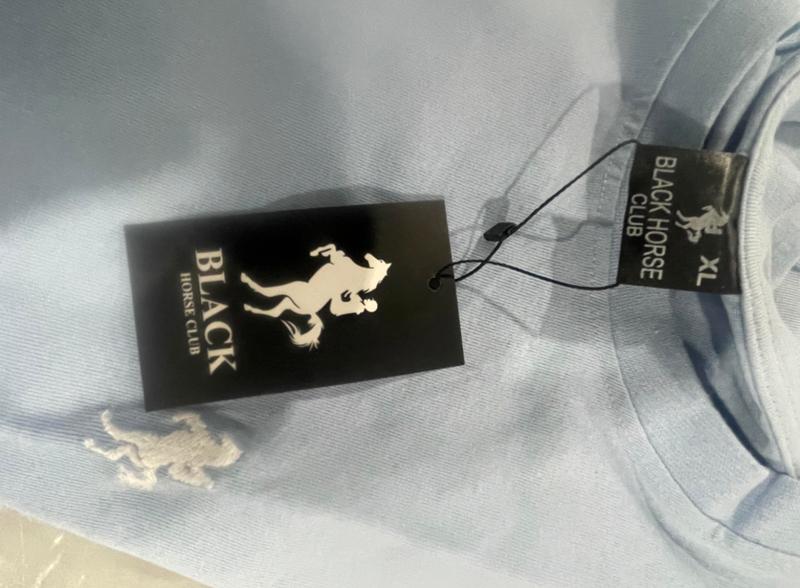 BLACK HORSE CLUB MENS CREW SHIRT - SIZE: MEN XL - LIGHT BLUE - Like New