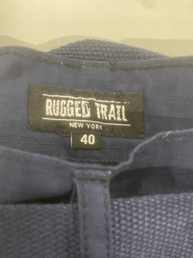 RUGGED TRAIL DARK BLUE CARGO SHORT WITH 6 POCKETS - SIZE: MEN 40 - NAVY - Brand New