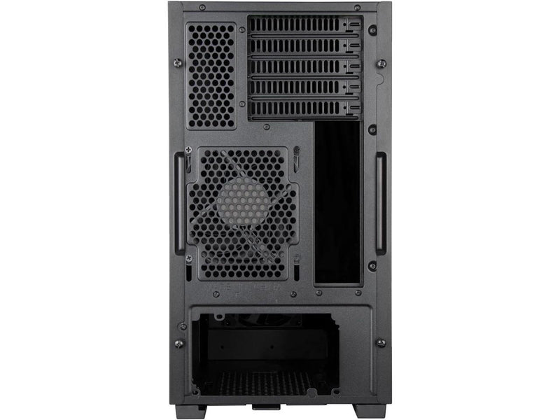 SilverStone Technology CS382B 8-Bay SAS-12G / SATA-6G Hot-swappable High
