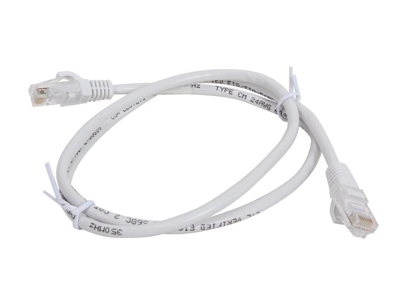 C2G 19479 Cat5e Cable - Snagless Unshielded Ethernet Network Patch Cable, White