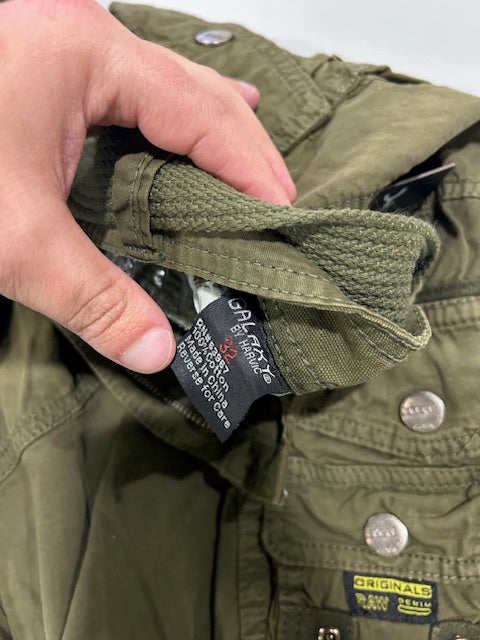 GALAXY BY HARVIC SIZE 32 OLIVE SHORTS - SIZE: MEN 32 - OLIVE - Brand New