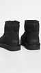 1016222 UGG Women Classic Mini II Boot Black Size 6 - Like New