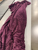NOBLE HOME NOBLE HOUSE PLUM FLEECE BLANKET - PLUM PURPLE - Like New