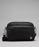 LULULEMON EVERYWHERE CROSSBODY BAGMETAL HARDWARE ONE SIZE - BLACK - Like New