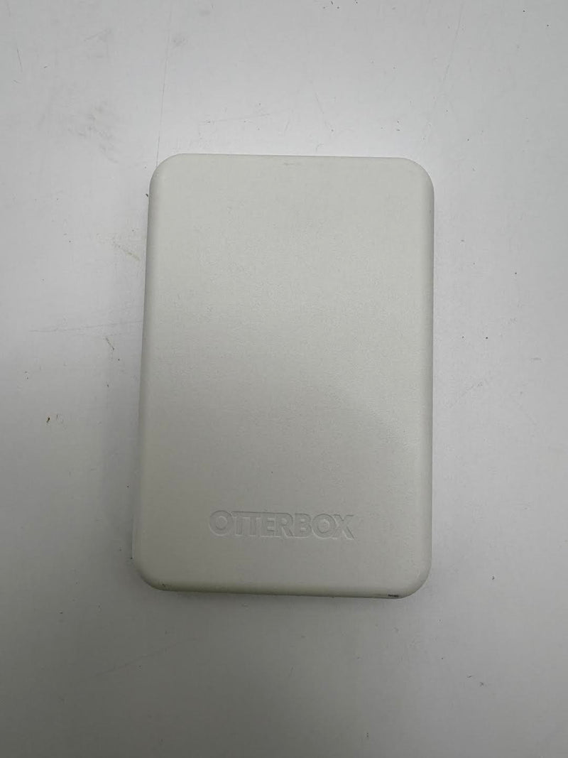 OTTERBOX WIRELESS POWER BANK FOR MAGSAFE 5000MAH - 7.5W - WHITE - Like New