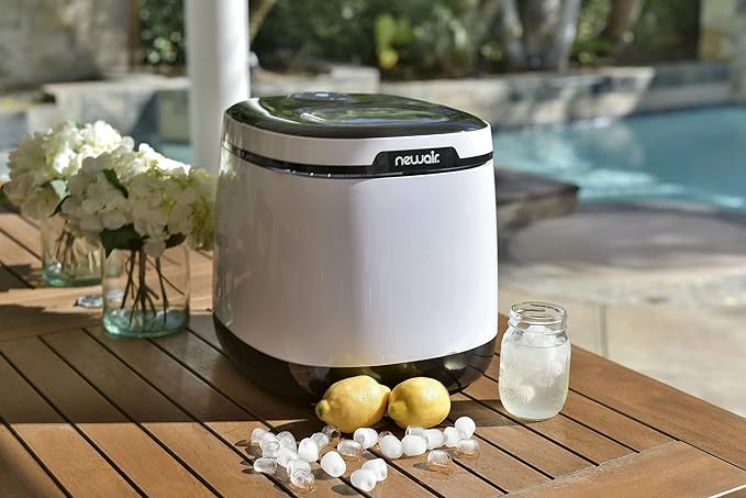 NewAir AI-250W Portable Countertop Ice Maker 50lbs Daily First Batch Black/White - Like New