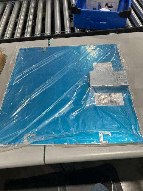 LIFUD LED LIGHT 2X2 SQUARE FEET, 40.05 WATT, 4110 LUMENS - WHITE - Like New