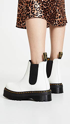 25055100 DR. MARTENS UNISEX-CHELSEA BOOT WHITE/SMOOTH SIZE US MEN 9/WOMEN 10 - Like New