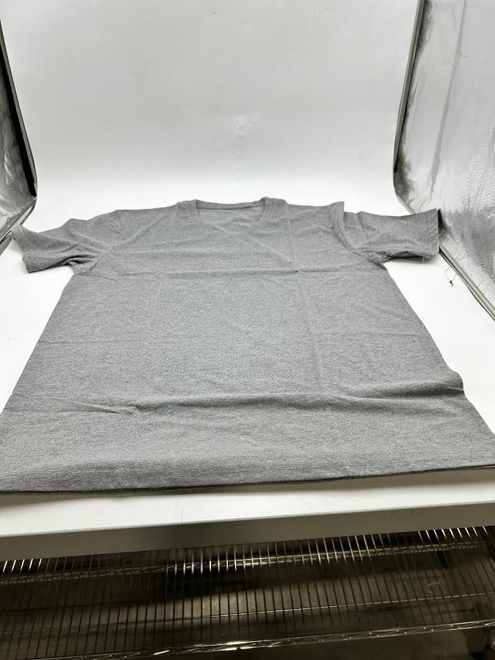 BLACK ICE MEN'S V-NECK SHORT SLEEVE T-SHIRT - SIZE: MEN L - CHARCOAL - Brand New