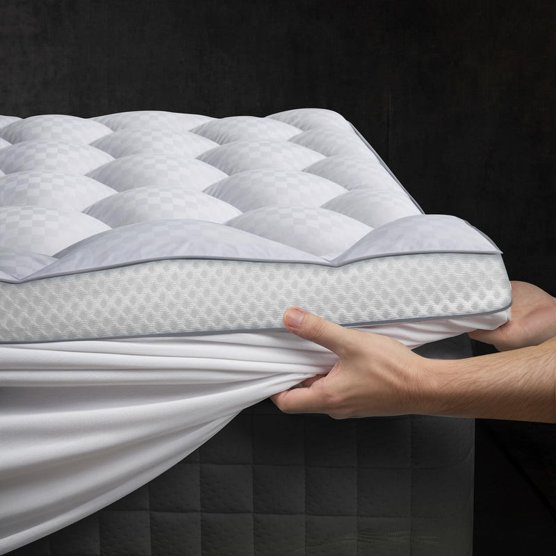 MILCABE 3 INCH ULTRA-FLUFFY MEMORY FOAM MATTRESS TOPPER TWIN XL - WHITE - Brand New