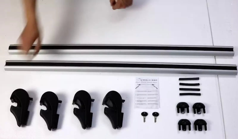 CARRYTEC LOCKABLE ROOF RACK CROSS BARS LUGGAGE CARRIER OMAC CARRYTEC - BLACK - Like New