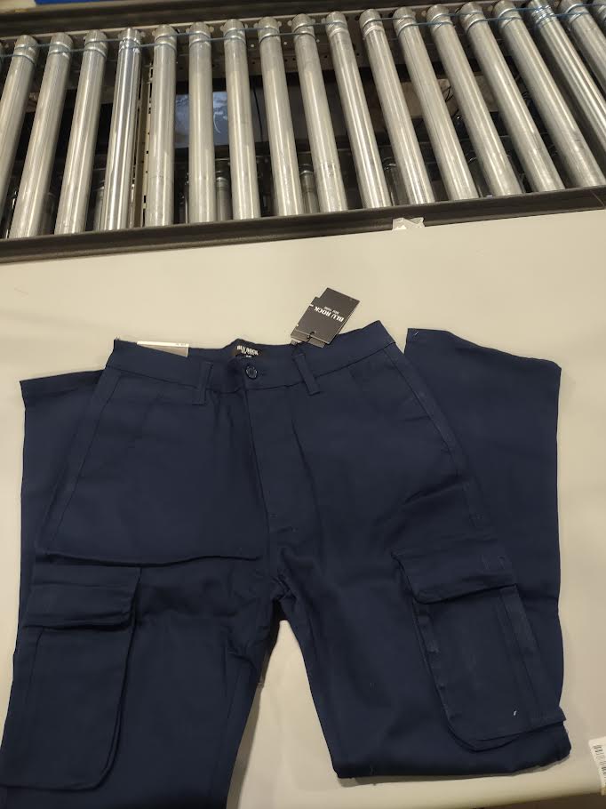 BLU ROCK CARGO PANTS STRETCH FABRIC, SIZE MENS 32X32 - NAVY - Brand New