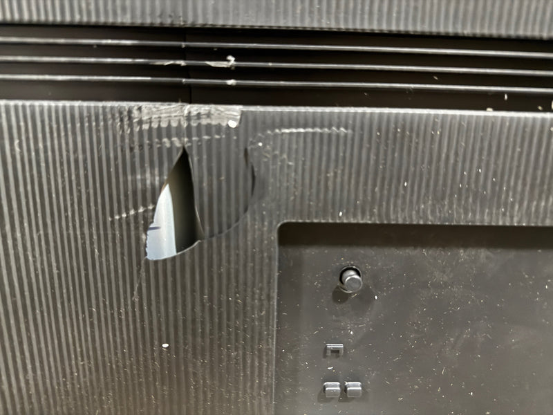 SAMSUNG 98” CLASS Q80C QLED 4K UHD SMART TIZEN TV stand also missing - Like New