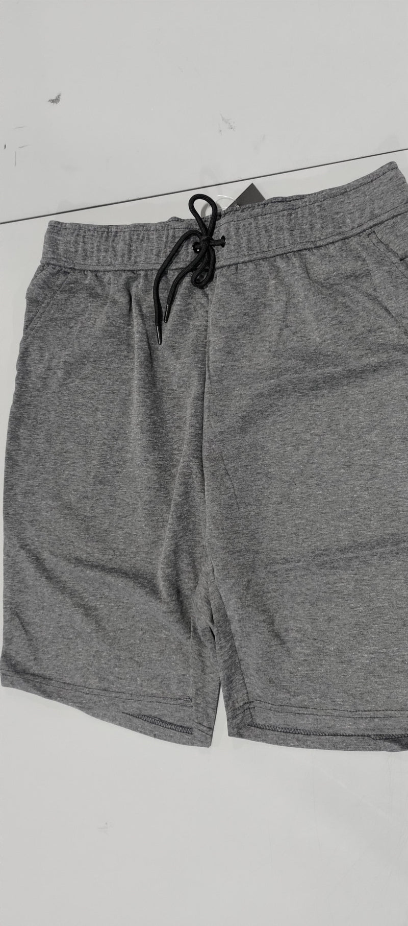 BLU ROCK LOOSE FIT TECH FLEECE SHORTS HEAT SEAL ZIPPER POCKET SIZE: L - CHARCOAL - Brand New