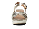 COSMOS SOFT GOLD LEATHER SIZE WOMEN 9 - Brand New