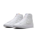 NIKE BLAZER MID '77 VNTG NAS MENS SHOES - SIZE: MEN 10.5 - WHITE - Like New