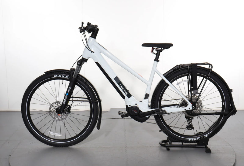 CANYON PATHLITE:ON 5 SUV MID-STEP - WHITE - Like New