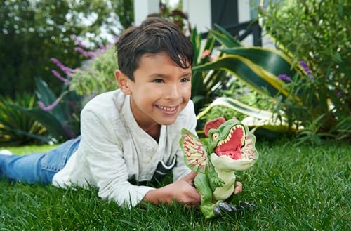 Mattel Jurassic World Uncaged Dinosaur Toy, Fierce Launchin' Dilophosaurus - Brand New