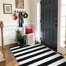 Collive Hand Woven Washable Striped Outdoor Rug 3' x 5' - Black and White - Like New