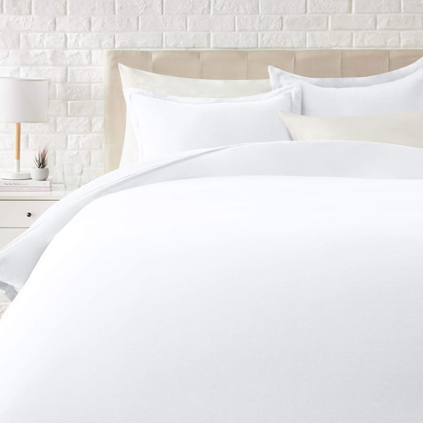 AMAZON BASICS LIGHTWEIGHT MICROFIBER 3 PIECE DUVET COVER SET FULL/QUEEN - WHITE - Like New