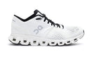 ON RUNNING CLOUD X - SIZE 9 - WOMENS - WHITE/BLACK - Scratch & Dent