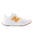 WARISFC4 New Balance Women Fresh Foam Arishi V4, Sea Salt/Orange, Size 7.5 Wide Like New