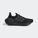 adidas women's Ultraboost Light Running Shoes Sneaker SIZE 8.5,BLACK/BLACK/BLACK Like New