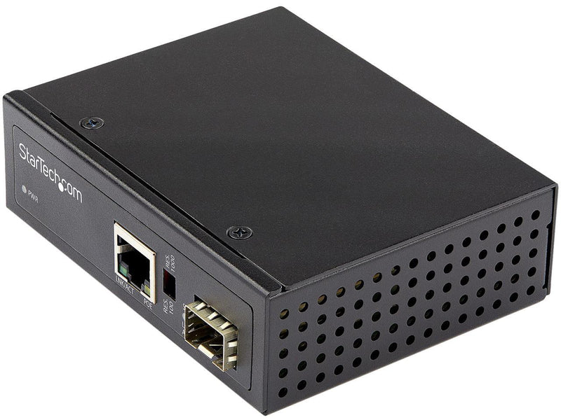 StarTech.com PoE+ Industrial Fiber to Ethernet Media Converter 60W - SFP to RJ45