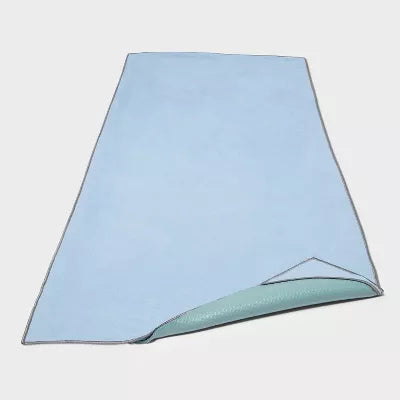 ALL IN MOTION YOGA TOWEL, SPORTS EXERCISE MAT, RECYCLED MATERIAL - BLUE - Like New