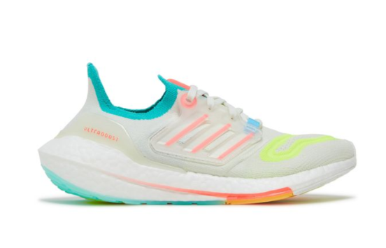 ADIDAS WOMEN'S ULTRABOOST 22 RUNNING SHOES - SIZE: WOMEN 8 - WHITE TURBO MINT - Like New