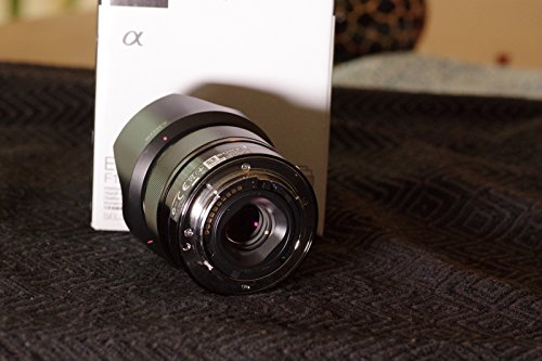 SONY SEL35F18 35MM F/1.8 PRIME LENS - BLACK - Like New