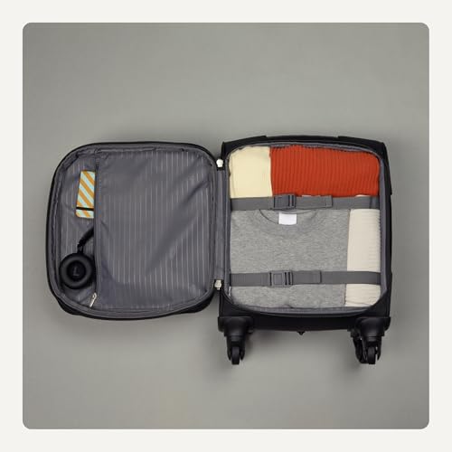 AMAZON BASICS LUGGAGE, 18 SMALL SOFTSIDE CARRY-ON 360-VALUE WHEELS - BLACK - Brand New