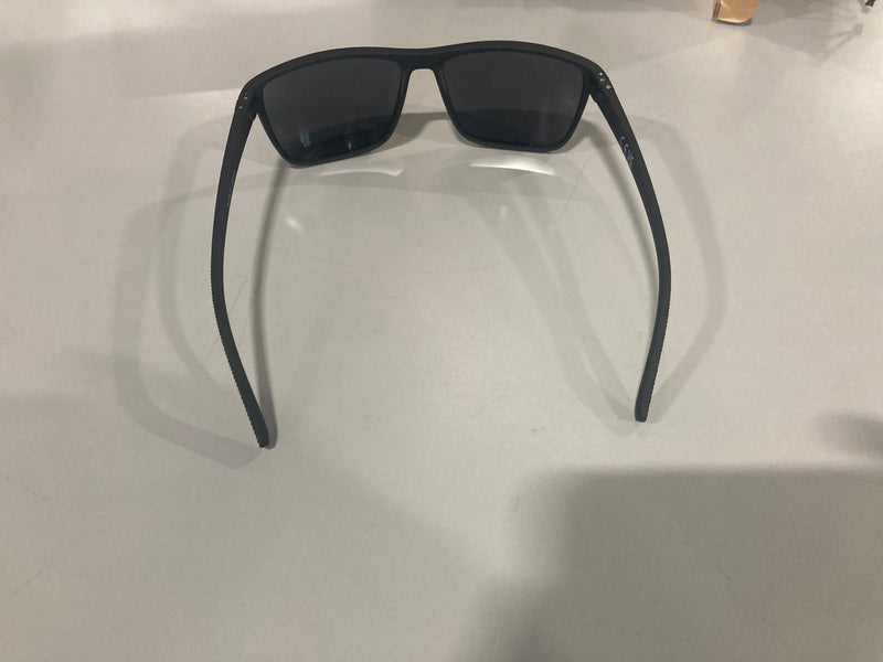 GENERIC CLASSIC RECTANGLE SUNGLASSES FLS45 - BLACK - Like New