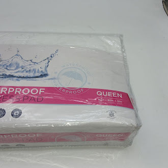 GENERIC WATERPROOF MATTRESS PAD - QUEEN - 60IN X 80IN X 12IN, POLYESTER - WHITE - Like New