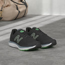 M680NK7 NEW BALANCE MEN'S FRESH FOAM 680 V7 RUNNING SHOE Black/Vibrant Size 11.5 - Like New
