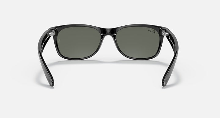 RAY-BAN NEW WAYFARER BLACK G-15 GREEN LENS 52mm - BLACK/GREEN - Like New
