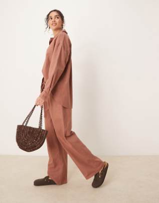 ASOS DESIGN LINEN LOOK PULL-ON PANTS - SIZE: WOMEN L - MOCHA - Like New
