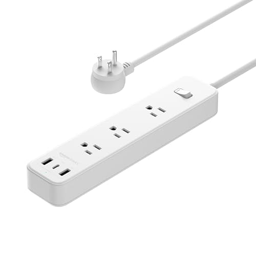 AMAZON BASICS RECTANGLE POWER STRIP 3 OUTLET 3 USB PORTS 5 FT CORD - WHITE - Like New