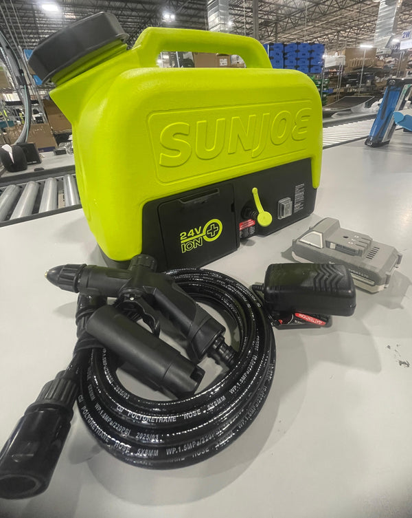 SUN JOE 24V CORDLESS PORTABLE SINK/SHOWER WASHER KIT W/BATTERY - GREEN/BLACK - Like New